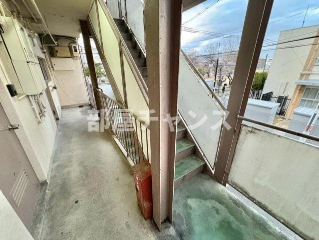 明治第7ビルのロビー