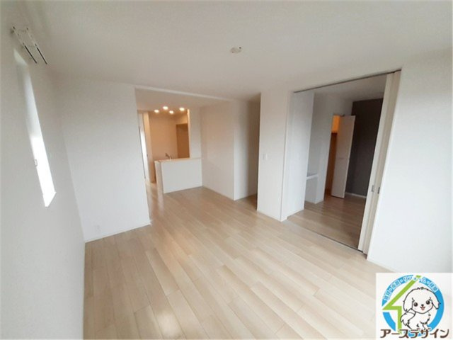 デーア・フィオーレⅢの居間・リビング|※類似部屋