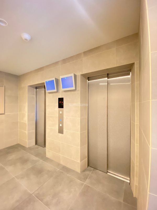 エステムコート大阪WESTⅡのロビー