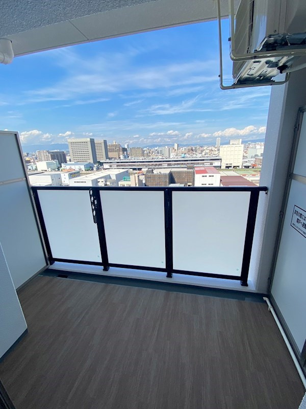 エステムコート大阪WESTⅡのバルコニー