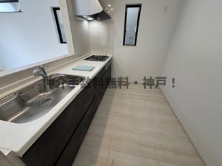 【キッチン】 | 神戸市垂水区桃山台6丁目　新築戸建A号棟　仲介手数料無料！ | きれいなキッチンです