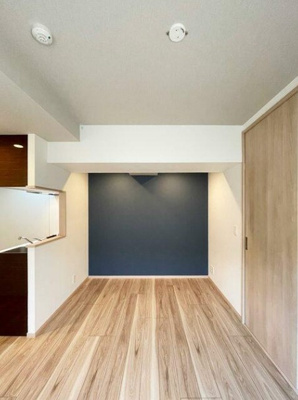 【居間・リビング】 | ＬＯＣ’Ｓ赤羽志茂 | ゆったり過ごせる居間です