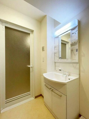 【独立洗面台】 | ＬＯＣ’Ｓ赤羽志茂 | 独立洗面化粧台付き