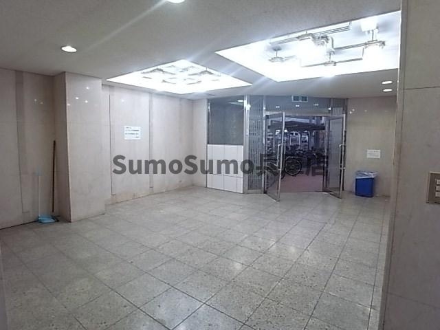 ハイツ湊川のロビー|清潔なロビーです