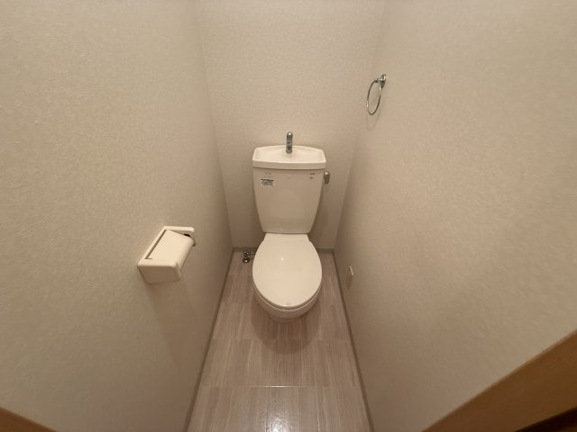 アンプルールクラージュコリーヌシャンⅠのトイレ