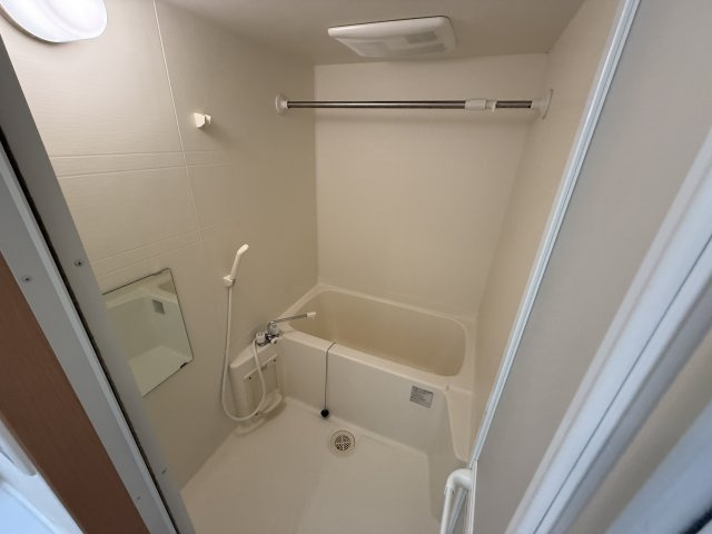 アンプルールクラージュコリーヌシャンⅠの浴室