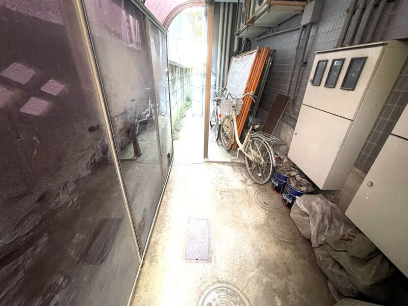 カースル・シライシのその他