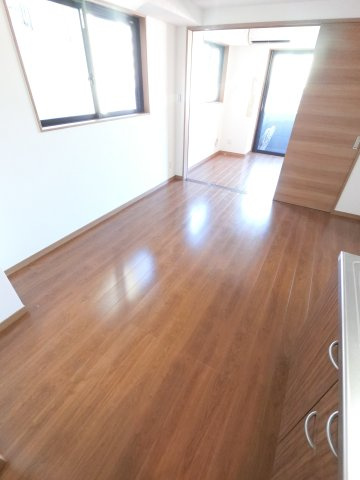 コネクトパークヒルズ神明町の洋室|※反転タイプ