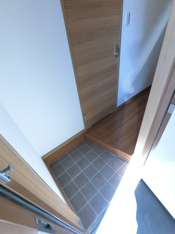 コネクトパークヒルズ神明町の玄関|※反転タイプ