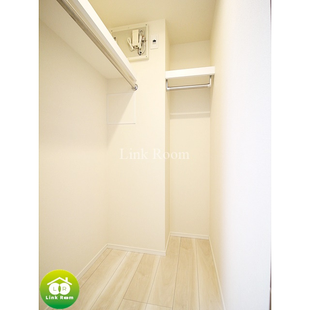 プレール・ドゥーク菊川駅前の収納