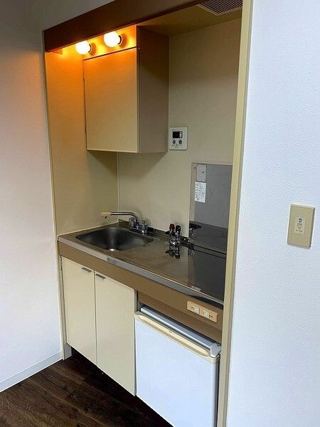 エスタイル難波南のキッチン