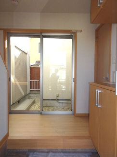 【玄関】 | 川西市南野坂1丁目3の15　中古一戸建て