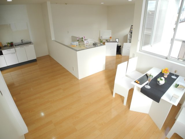 セット・ブランの居間・リビング|※室内画像は類似物件のもの