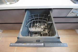 【キッチン】 | 【仲介手数料無料！！】日野市神明2丁目　新築戸建て（全1棟）1号棟　5490万円