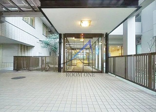 メトロハイツ東陽のエントランス