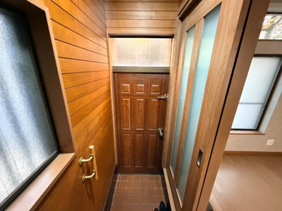 【玄関】 | 東蒲田2丁目戸建 |  