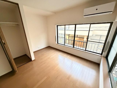 【居間・リビング】 | 東蒲田2丁目戸建 |  