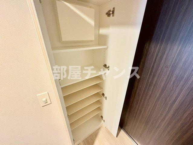 クレヴィスタ名古屋上前津の収納