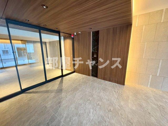 クレヴィスタ名古屋上前津のエントランス