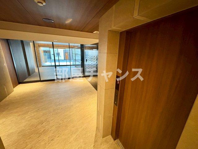 クレヴィスタ名古屋上前津のロビー