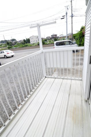 ルプチーニ松岡Ⅱのバルコニー