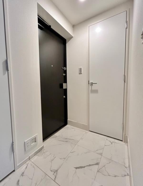 シティハウス巣鴨の玄関