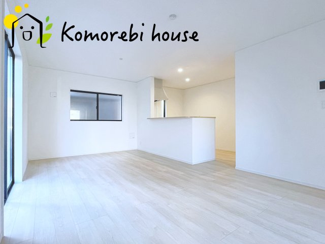 上尾市大谷本郷　第7　Ⅱ期　新築一戸建て　クレイドルガーデン　02の居間・リビング|ゆったりとした居間です