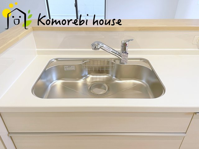 上尾市大谷本郷　第7　Ⅱ期　新築一戸建て　クレイドルガーデン　02のキッチン|キッチンでお料理をお楽しみください