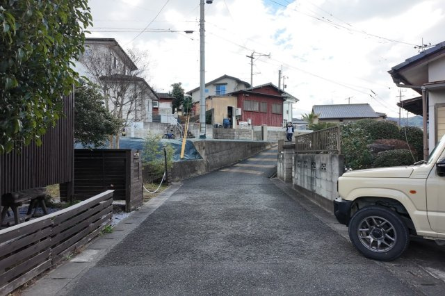 【土地】福岡市南区屋形原4丁目の前面道路含む現地写真
