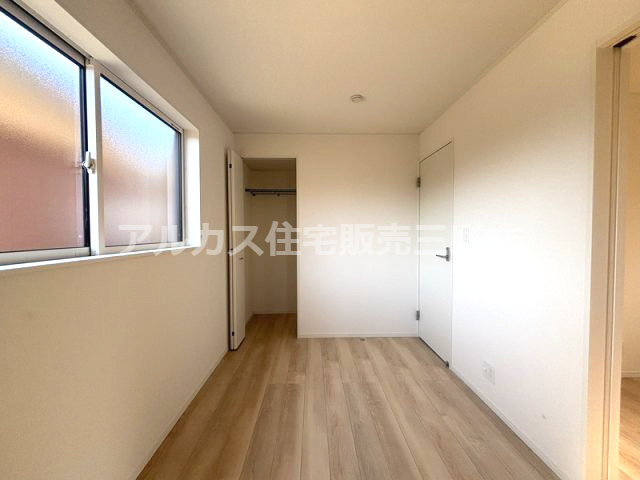 調布市深大寺東町６丁目 中央線 三鷹駅 新築戸建の洋室