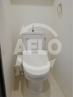 レオンコンフォート難波ノワールのトイレ|レオンコンフォート難波ノワール　温水洗浄便座