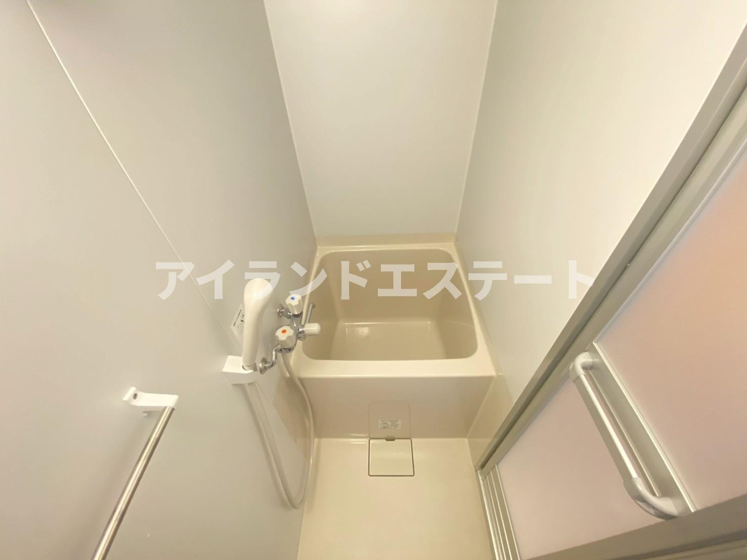 ミキハウス　オートロック　独立洗面台　角部屋の浴室