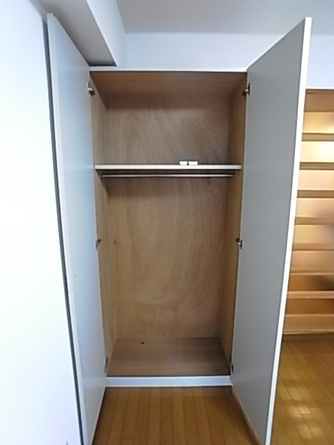 ハイネス生田の収納