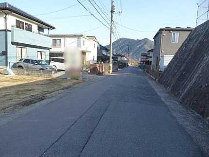 安佐北区安佐町大字くすの木台の前面道路含む現地写真