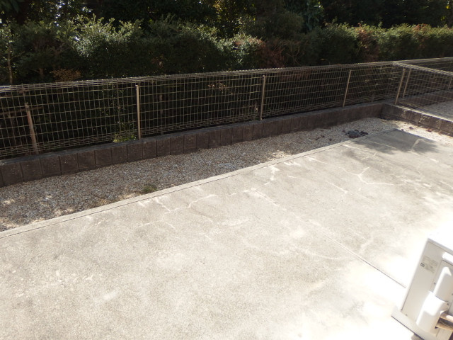 レスポワール　Ｂ棟の庭