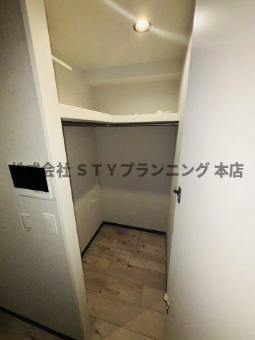 仲介手数料０円！スリーアイランドタワー久屋大通の収納