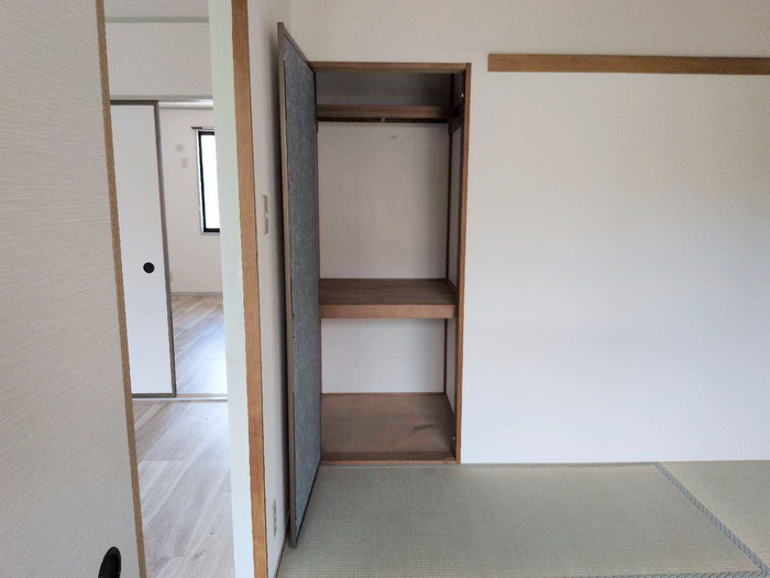 池尻ハイツB棟の収納