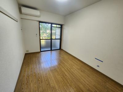 フラッツ7の洋室