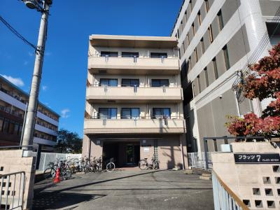 フラッツ7の外観