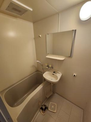 フラッツ7の浴室