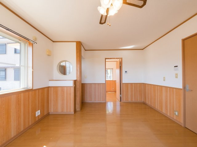 【居間・リビング】の画像