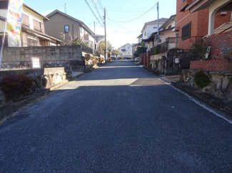 【前面道路含む現地写真】 | 川西市水明台2丁目2の17　建築条件無土地