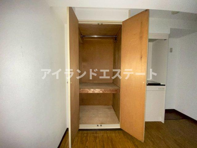 エクセルハイム駒沢　駅近　陽当たり良好　事務所相談可の収納