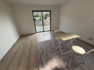 【居間・リビング】 | 神戸市西区樫野台6丁目　新築戸建A号棟　仲介手数料無料！ | こちらのリビングで趣味の時間をお楽しみください