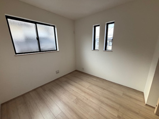 【洋室】 | 神戸市西区樫野台6丁目　新築戸建A号棟　仲介手数料無料！ | コンパクトで使いやすい洋室です