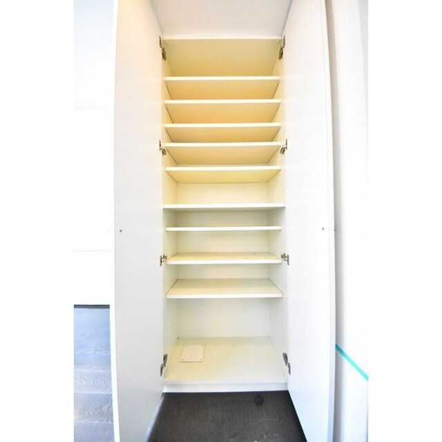 イプセ学芸大学の内装|きれいな内装です