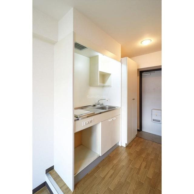 ドミール堺筋本町のキッチン