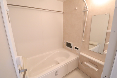 【浴室】 | コンフォートヒル | 浴室テレビのあるバス