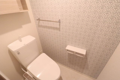 【トイレ】 | コンフォートヒル | 温水洗浄暖房便座付きトイレ