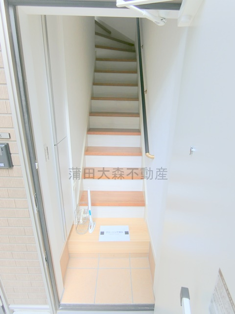 FS新蒲田2丁目ApartmentHouseの玄関|玄関